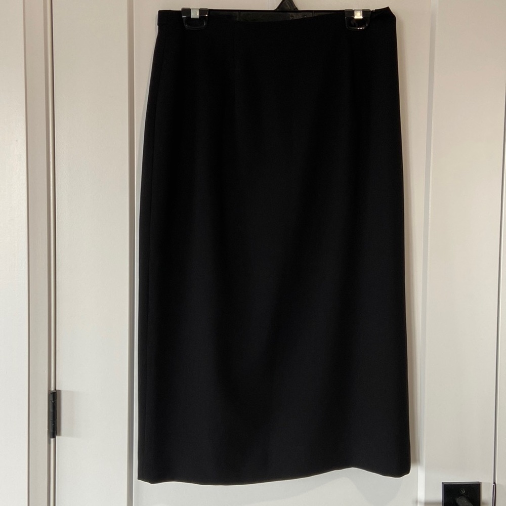 Laura Scott Women’s Skirt Black Size 12 Zipper Button Closure Slit Lined Petite
